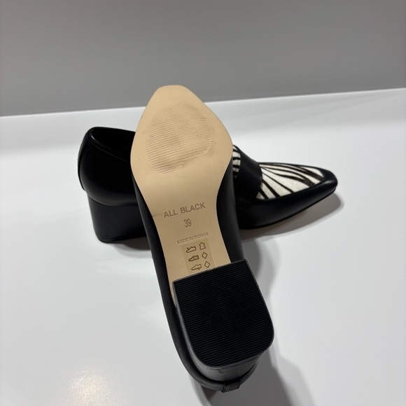 Women’s All Black Pony Hair Shoes Size 8 main image 6